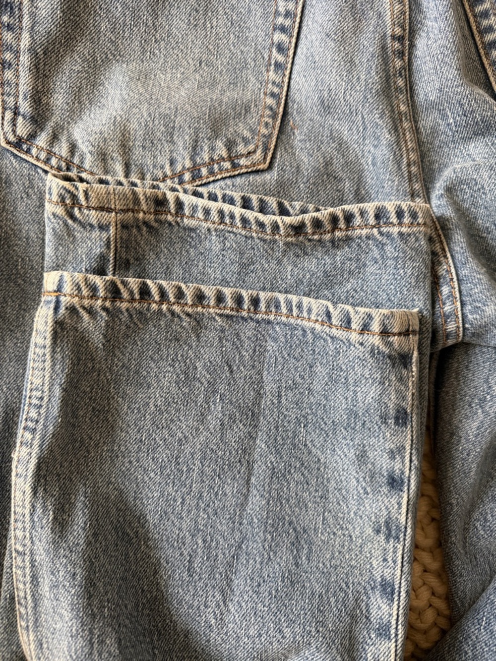 Reformation Rowe Mid Rise Relaxed Straight Jeans - Picture 4 of 5